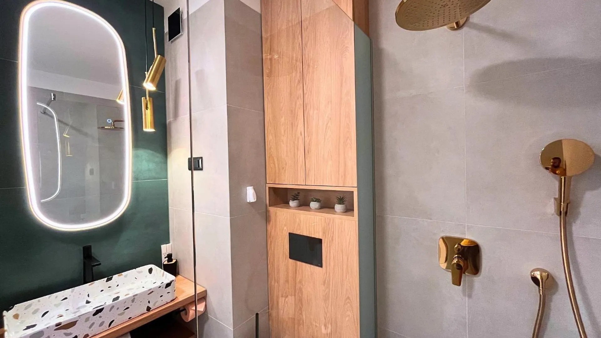 Zen Apartment Rijeka With Private Garage 0*,  Chorwacja